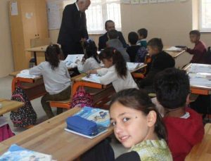 Kapalı Köy Okulları Köy Yaşam Merkezlerine Dönüşüyor